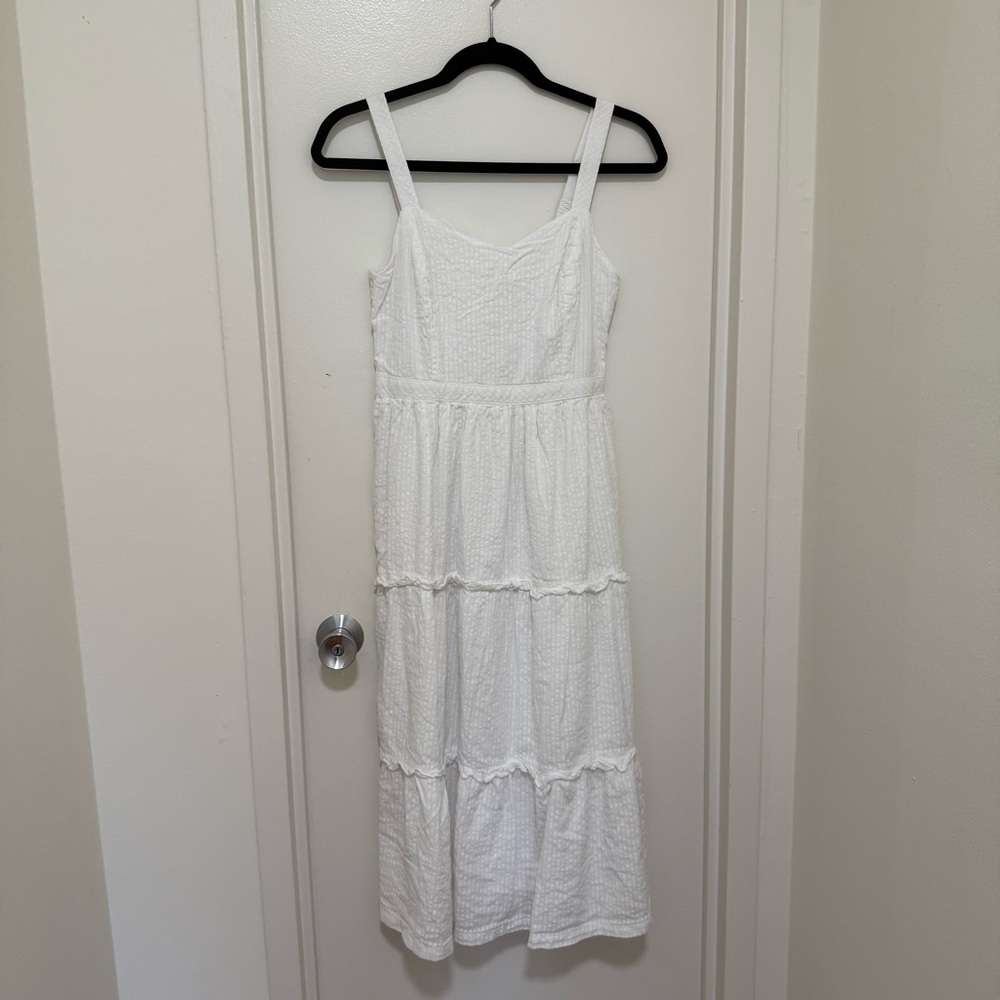 White Sleeveless  Dress